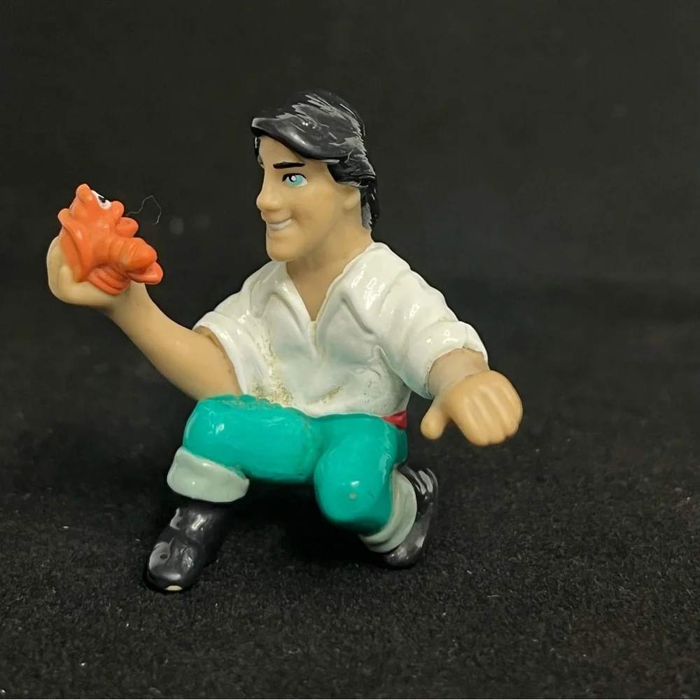 1989 the little mermaid prince eric with sebastian the crab disney pvc‎